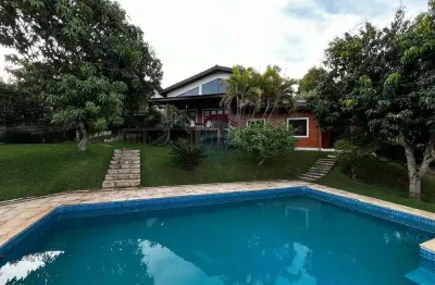 Aluguel no condomínio portal do sabiá, casa com 3 dormitórios e 1 suite
