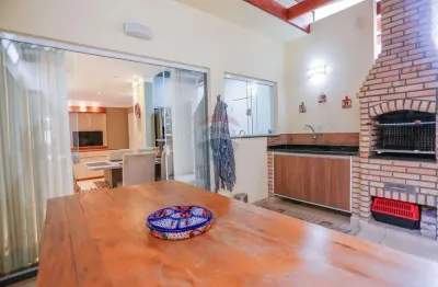 Casa em condomínio fechado com 3 quartos à venda na Rua Elias Rodrigues Claro, 270, Jardim São Carlos, Sorocaba