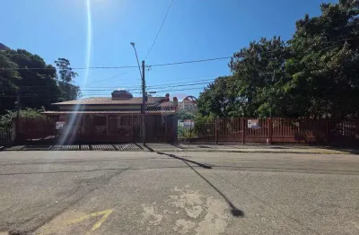 Casa térrea à venda no jardim faculdade – sorocaba/sp | 650 m² de terreno | 379 m² construídos | 12 vagas cobertas | vista para o rio