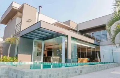 Casa de 4 suites com luxo e conforto a venda no condomínio lago azul