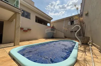 Casa à venda com 3 quartos sendo 1 suíte, 4 vagas, valor: R$ 850.000,00 - bairro Vila Trujillo- Sorocaba/SP