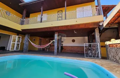 Casa 398m com 4 dorm., 3 suites,  área de lazer completa com piscina