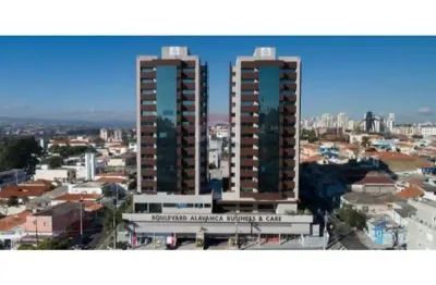 Sala comercial para alugar na Rua Bernardo Guimarães, 105, Jardim Vergueiro, Sorocaba
