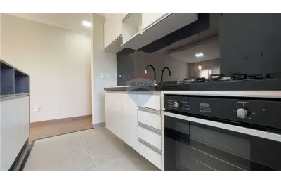 Apartamento com 2 quartos semimobiliado para locação no parque campolim