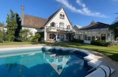 Casa de luxo em araçoiaba - condomínio lago azul - golfe exclusivo!