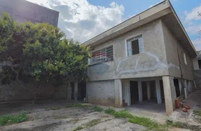 Casa à venda com 3 quartos, 376m2 no Além Ponte, próximo a Av. São Paulo em Sorocaba por R$ 699.000,00