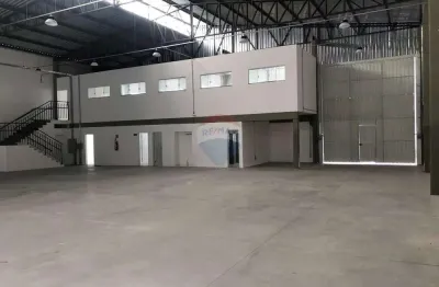 Alugo galpão com 630m² de área construída,  com  2 vestiários, entrada de energia 100kva com avcb ,  jardim do paço sorocaba
