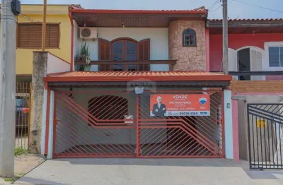 Casa à venda 2 quartos (1 suíte), 2 vagas, espaço gourmet com churrasqueira, 136 m² área construída, apenas r$460.000, jardim são paulo, sorocaba/sp.