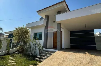 Casa térrea com escritório e espaço para piscina no golden park - r$ 848 mil