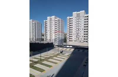 Apartamento com 2 quartos para alugar no Wanel Ville, Sorocaba 