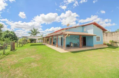 Casa a venda em condominio fechado no interior de são paulo!!!