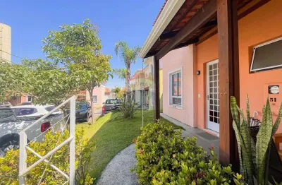 Sobrado com 3 quartos e espaço gourmet no Condomínio Vila Flora Votorantim