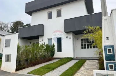 Sobrado novo com duas suites a venda proximo ao centro de araçoiaba da serra