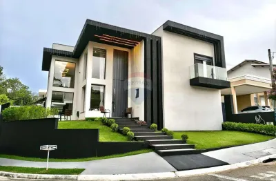 Casa para locação com 4 suítes em Votorantim no Condomínio Belvedere II com Piscina e Espaço Gourmet