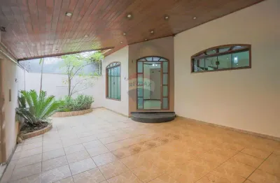 CASA A VENDA COM 3 DORMITORIOS SENDO 1 SUITE NO JARDIM BRASILÂNDIA em Sorocaba-SP