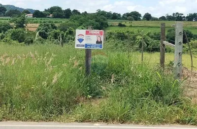 Terreno à venda no Centro, Capela do Alto 
