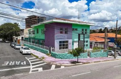 Casa Comercial para locação no Centro/Vila Santa Terezinha em Sorocaba-SP com 426m2 construídos em terreno de 450m2 por R$12.000,00
