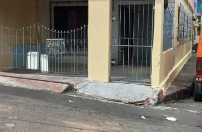 Casa  de 02 pisos no bairro são raimundo,aceita financiamento ,aceita  fgts