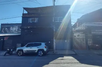 Casa com terreno de 250 metros quadrados, excelente também para comercial, travessa da avenida itamarati.