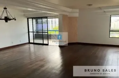 Apartamento no morro do conselho com 4 suítes, 2 transformadas em suítes master, sala ampla, varanda, 3 vagas de garagem com depósito.