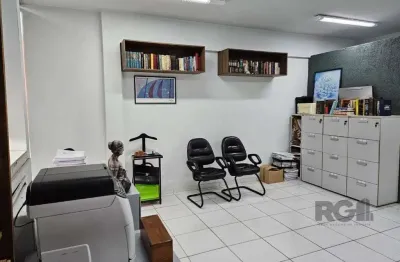 Sala comercial à venda na Avenida Teresópolis, 2958, Teresópolis, Porto Alegre