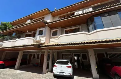 Casa em condomínio fechado com 3 quartos à venda na Rua Leblon, 527, Ipanema, Porto Alegre