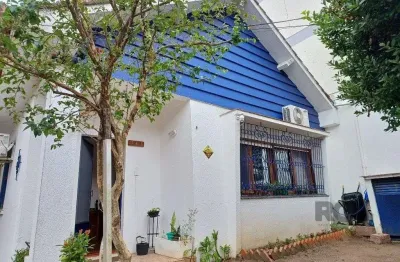 Casa com 3 quartos à venda na Rua Miguel Couto, 610, Menino Deus, Porto Alegre