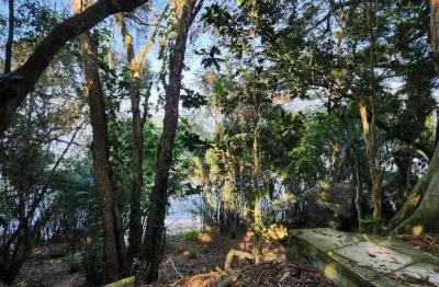 Terreno à venda na Avenida Coronel Marcos, 1109, Pedra Redonda, Porto Alegre