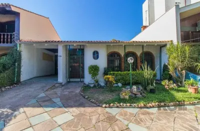 Casa com 3 quartos à venda na Rua Jaguari, 878, Cristal, Porto Alegre