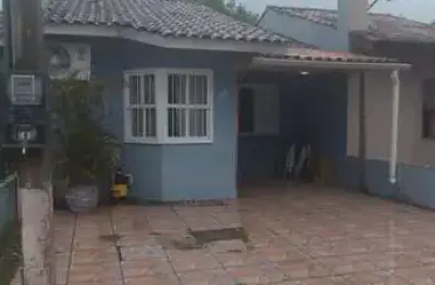 Casa com 2 quartos à venda na Rua Capitão Pedroso, 769, Restinga, Porto Alegre