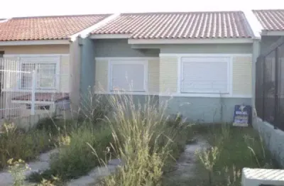 Casa com 2 quartos à venda na Estrada Costa Gama, 05061, Restinga, Porto Alegre