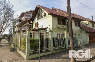 Casa 4 dormitórios à venda jardim itu porto alegre/rs