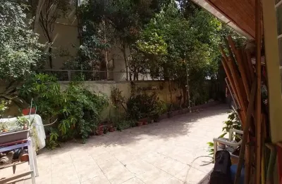 Ótimo terreno cidade baixa, 480,48 m². plano, com 2 casas em cima.