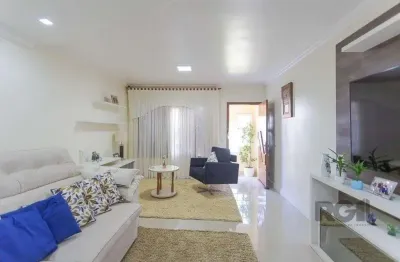 Casa com 4 quartos à venda na Travessa Costa Luiz, 26, Vila São José, Porto Alegre