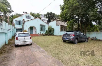 Casa com 3 quartos à venda na Avenida Guaíba, 4226, Vila Assunção, Porto Alegre