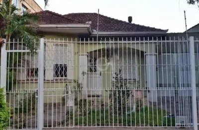 Casa para venda - 142m², 3 dormitórios, sendo 1 suites, partenon
