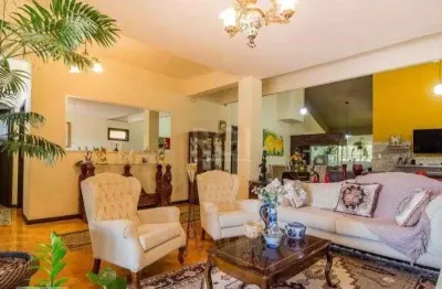 Casa para venda - 294.4m², 4 dormitórios, sendo 2 suites, 2 vagas - nonoai