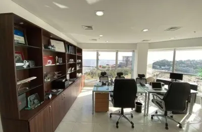 Salas comerciais no nono andar , imóvel mobiliado com 82,82 m2