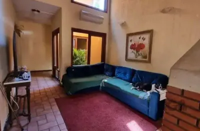 Casa com 5 quartos à venda na Rua Paulino Azurenha, 1224, Partenon, Porto Alegre