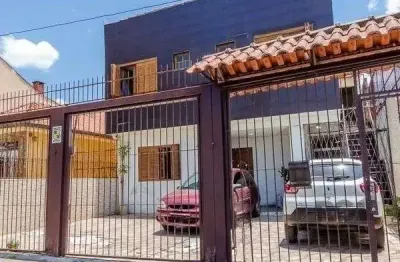 Casa sobrado no partenon de 4 dormitórios e 2 vagas
