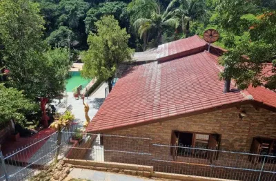 Chácara / sítio com 3 quartos à venda na Estrada Costa Gama, 2970, Hípica, Porto Alegre