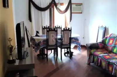 Casa para venda - 190m², 3 dormitórios, sendo 1 suites, 1 vaga - tristeza
