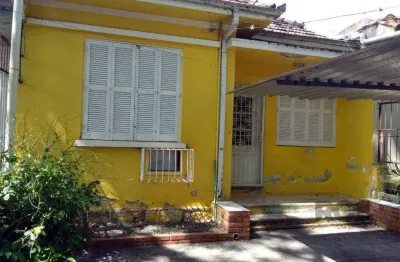 Casa com 3 quartos, 1 vaga e 110m² travessa  ouvidor - santo antônio, porto aleg