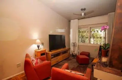 Casa com 3 quartos à venda na Rua General Gomes Carneiro, 927, Medianeira, Porto Alegre