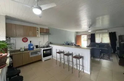 Casa com 2 quartos à venda na Rua Doze de Outubro, 664, Partenon, Porto Alegre