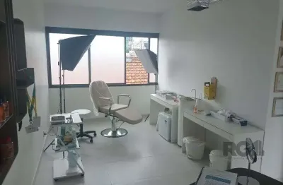 Sala comercial à venda na Rua Vinte e Quatro de Outubro, 1600, Auxiliadora, Porto Alegre