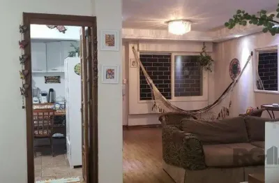 Apartamento 3 dormitórios à venda floresta porto alegre/rs