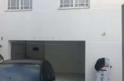 Casa para venda - 100m², 4 dormitórios, sendo 1 suites, 3 vagas - medianeira