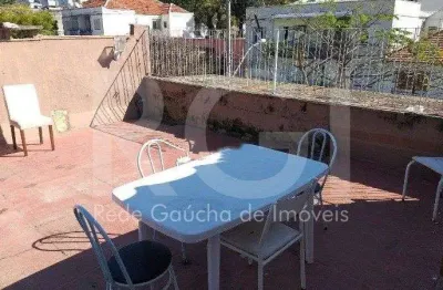 Casa à venda com 3 quartos, 301m² bairro santo antonio