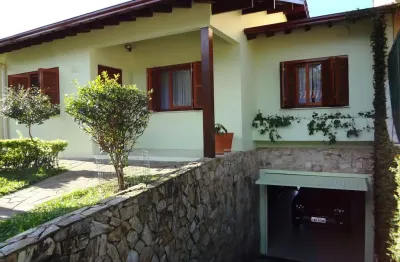 Casa para venda - 230m², 3 dormitórios, sendo 1 suites, 3 vagas - aberta dos mor